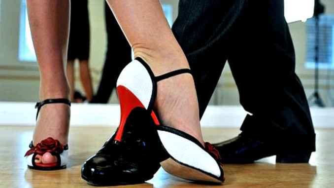 Scarpe per balli caraibici, latino-americani e tango argentino - Il Blog di  Cinzia e Roberto